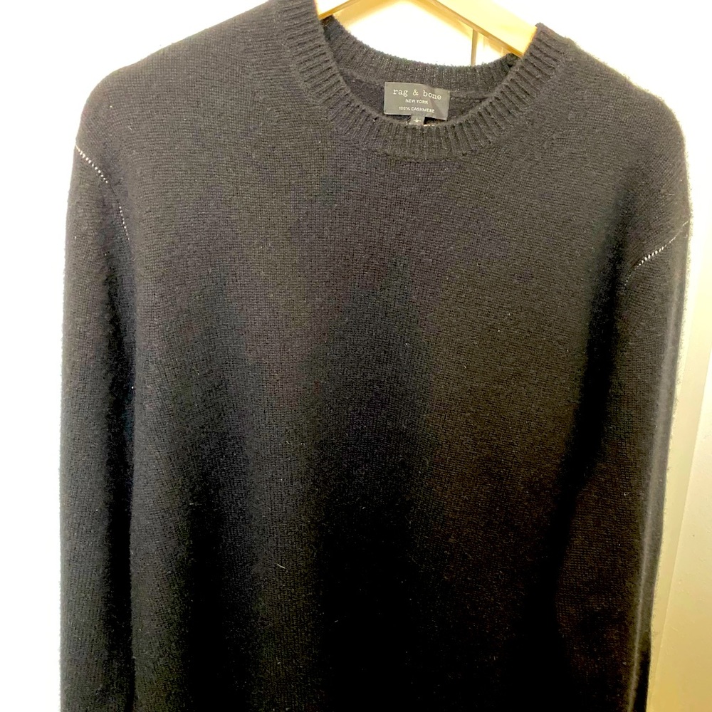 Rag & Bone 100% Cashmere Mens black crew neck sweater- perfect condition